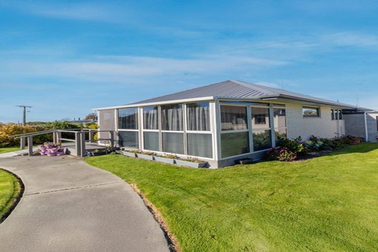 Photo of property in 200 Otipua Road, West End, Timaru, 7910