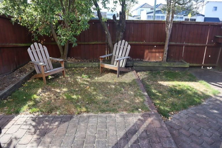 Photo of property in 3/2 Canon Street, St Albans, Christchurch, 8014