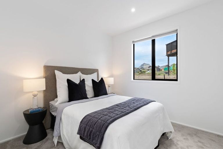 Photo of property in 27 Grain Close, Jacks Point, 9371