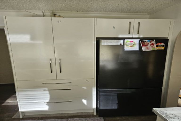 Photo of property in 1/52 Avondale Road, Taradale, Napier, 4112