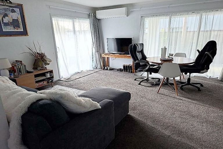 Photo of property in 6 Azores Way, Welcome Bay, Tauranga, 3112