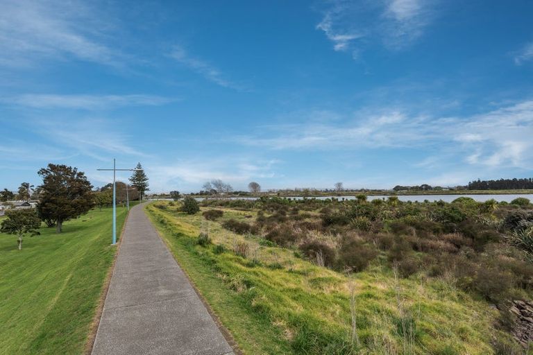 Photo of property in 24 Barry Avenue, Whakatane, 3120