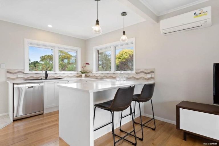 Photo of property in 3/51 Jutland Road, Hauraki, Auckland, 0622