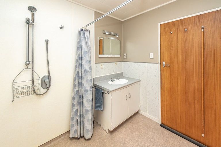 Photo of property in 1/54 Fitzherbert Avenue, Tawhero, Wanganui, 4501