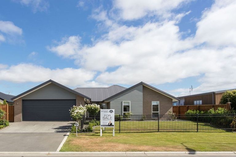 Photo of property in 103 Shillingford Boulevard, Rolleston, 7615