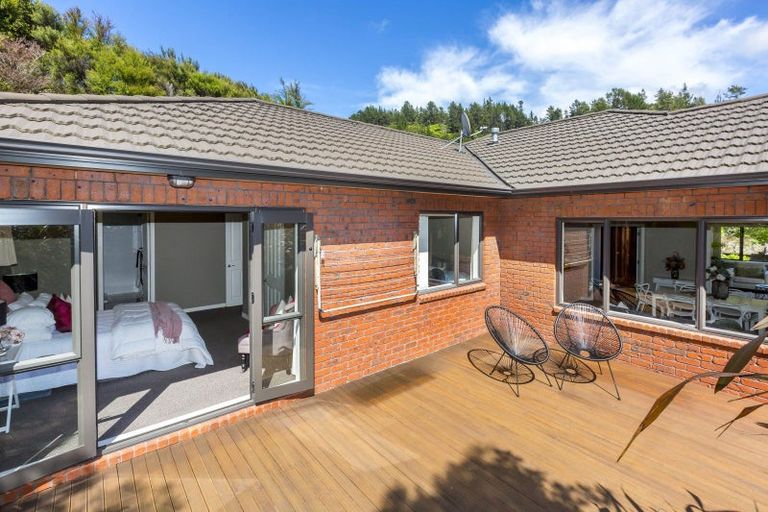Photo of property in 13 Sylvan Way, Silverstream, Upper Hutt, 5019
