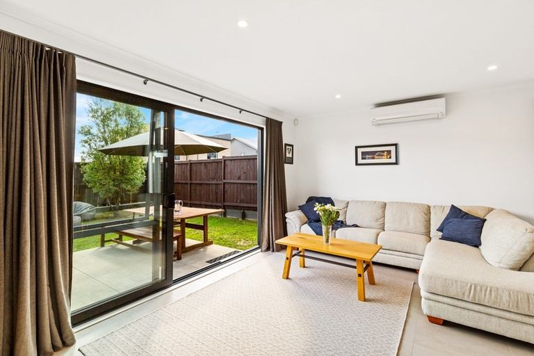 Photo of property in 22 Flounder Road, Hobsonville, Auckland, 0616