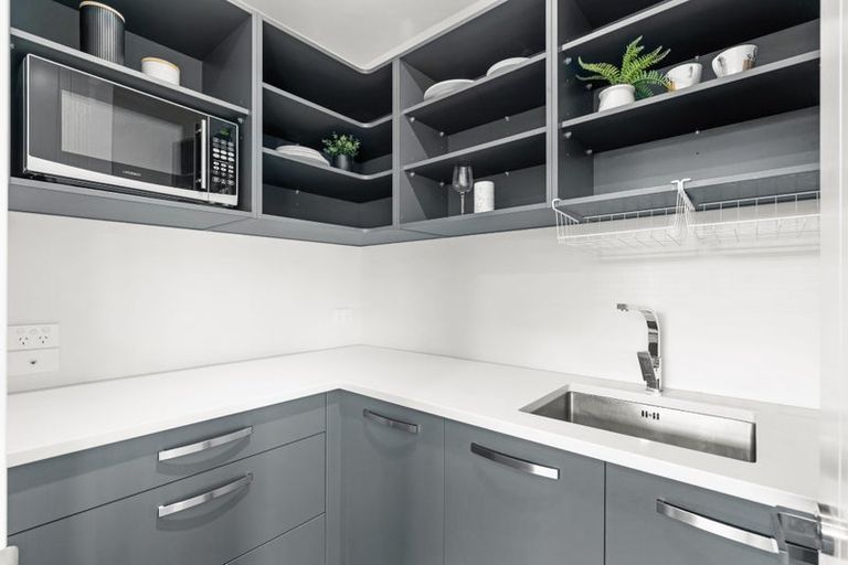 Photo of property in 1 Canter Lane, Aidanfield, Christchurch, 8025