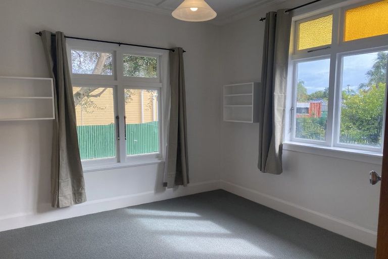 Photo of property in 121 Vigor Brown Street, Napier South, Napier, 4110