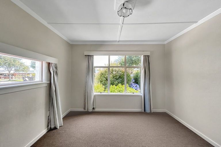 Photo of property in 59 Joseph Street, Waverley, Invercargill, 9810
