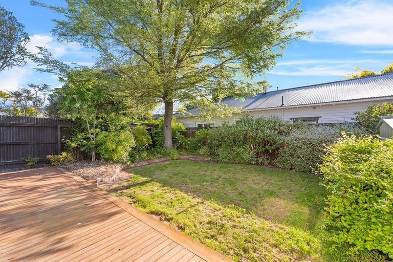 Photo of property in 86 Corson Avenue, Beckenham, Christchurch, 8023