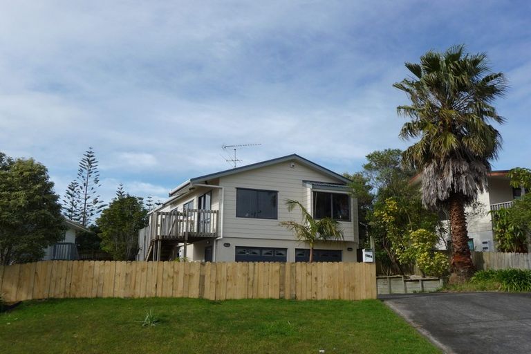 Photo of property in 361a Glenfield Road, Glenfield, Auckland, 0629