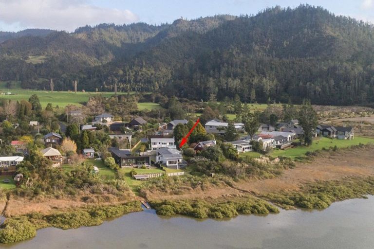Photo of property in 117 Pepe Road, Tairua, 3508