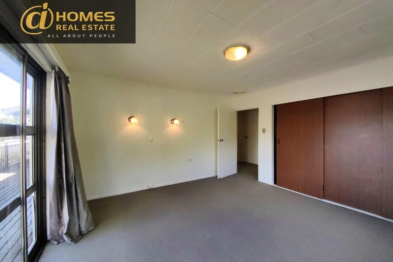 Photo of property in 4 Lynngate Place, Hillcrest, Auckland, 0627
