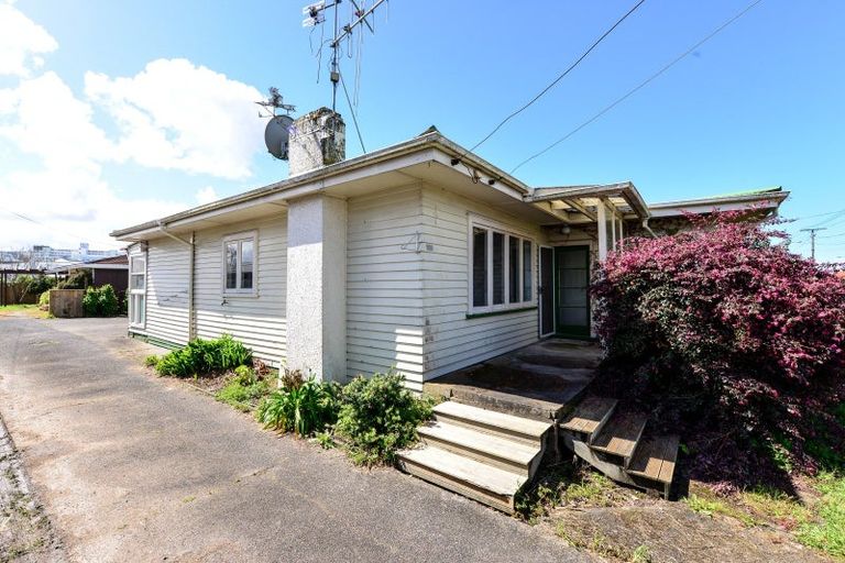 Photo of property in 33a Normandy Avenue, Melville, Hamilton, 3206