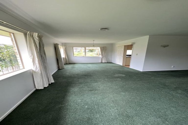 Photo of property in 138 Kilkenny Drive, East Tamaki Heights, Auckland, 2016