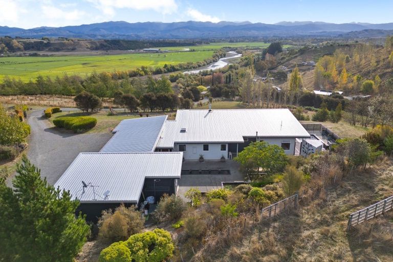 Photo of property in 240e Black Rock Road, Te Ore Ore, Masterton, 5886