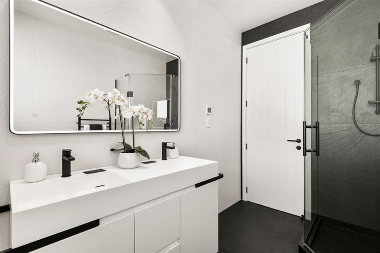 Photo of property in 3 Turbine Way, Hobsonville, Auckland, 0616