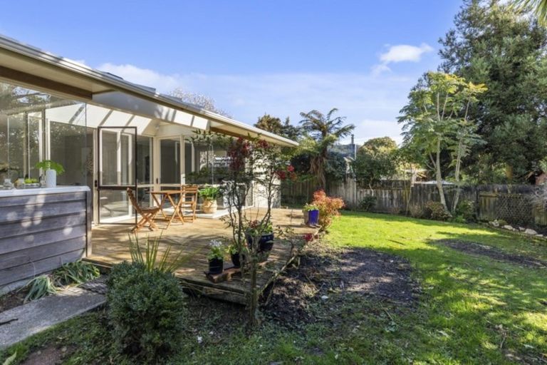 Photo of property in 2/35 Manuka Street, Stokes Valley, Lower Hutt, 5019