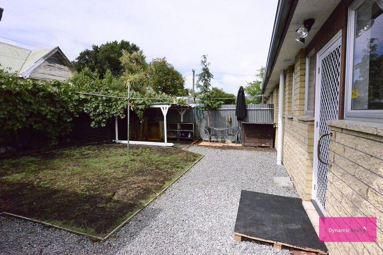 Photo of property in 1/30 Bassett Street, Burwood, Christchurch, 8083