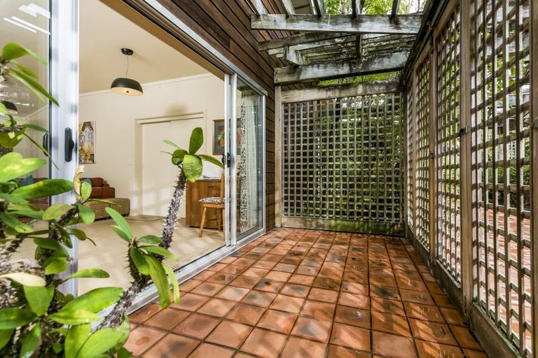 Photo of property in 21 Lake View Road, Takapuna, Auckland, 0622