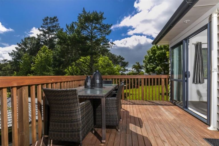 Photo of property in 35b Mcclintock Road, Massey, Auckland, 0614