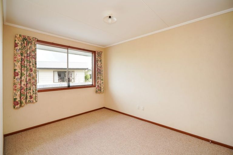 Photo of property in 33b Queen Street, Otautau, 9610