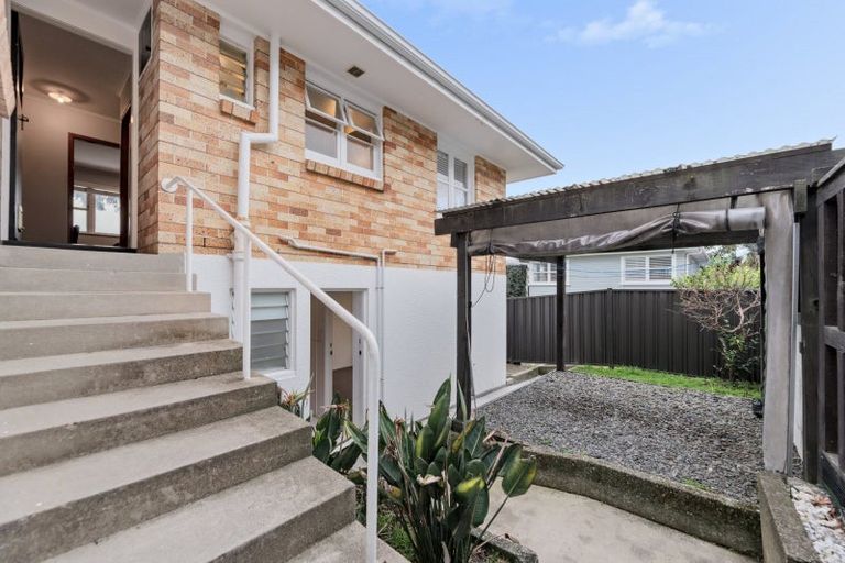 Photo of property in 95 Oceanview Road, Mount Maunganui, 3116