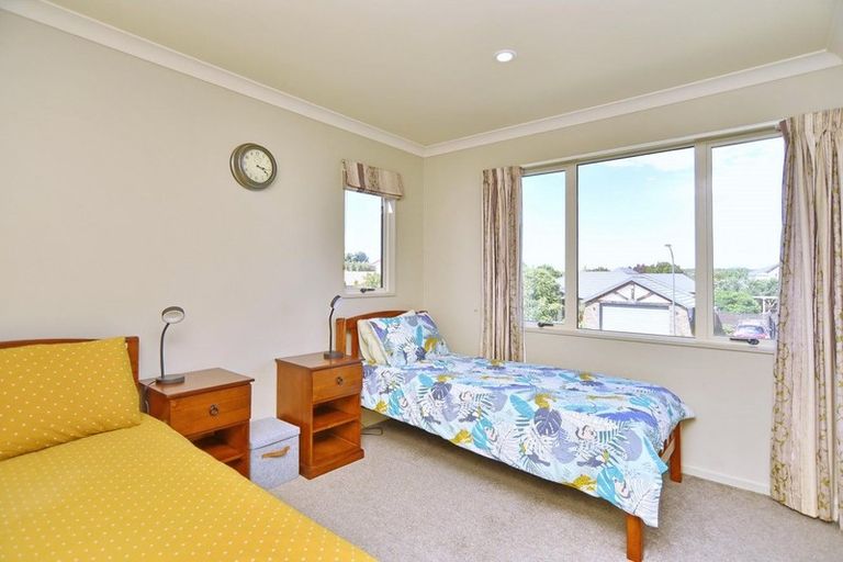 Photo of property in 12 Annaby Drive, Northwood, Christchurch, 8051