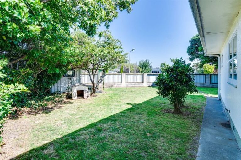 Photo of property in 12 Waterworth Avenue, Onekawa, Napier, 4110