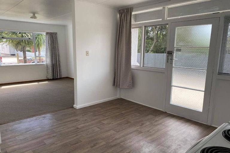 Photo of property in 1/604 Charles Street, Saint Leonards, Hastings, 4120