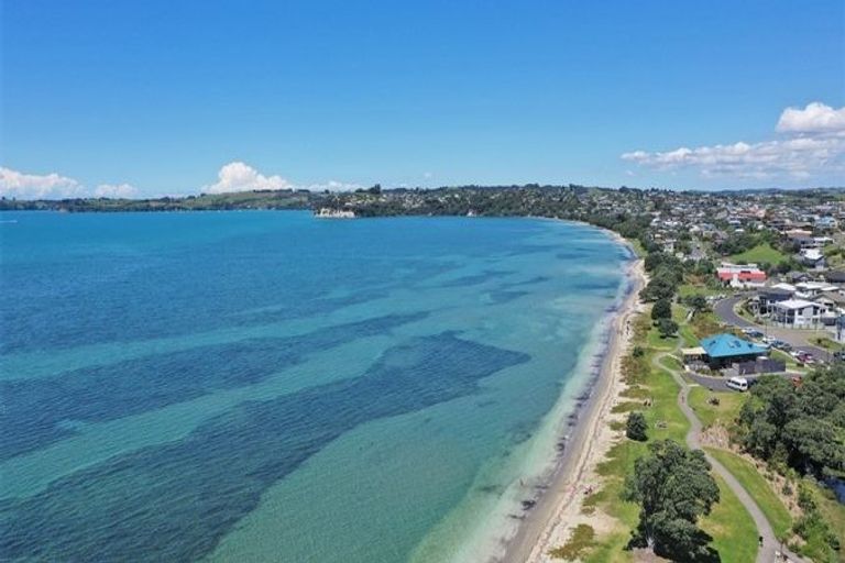 Photo of property in 8 Arabella Lane, Snells Beach, 0920