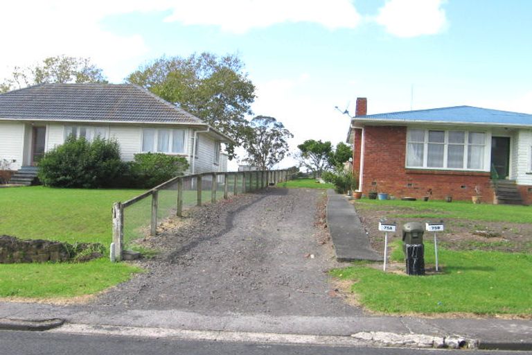 Photo of property in 2/75 Kervil Avenue, Te Atatu Peninsula, Auckland, 0610