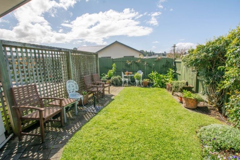 Photo of property in 63 Solomon Street, Brookfield, Tauranga, 3110