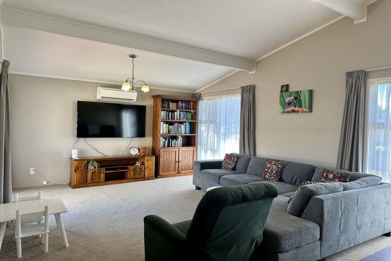 Photo of property in 20 Tawhara Place, Edgecumbe, 3120