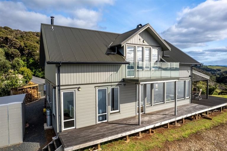 Photo of property in 96 Pukematu Lane, Russell, 0202