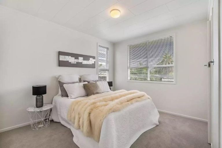 Photo of property in 1/30 Imrie Avenue, Mangere, Auckland, 2022