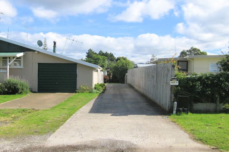 Photo of property in 207b The Square, Whangamata, 3620