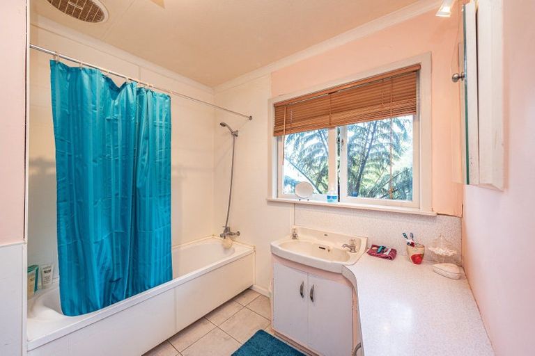 Photo of property in 2 Hillside Terrace, Saint Johns Hill, Whanganui, 4500