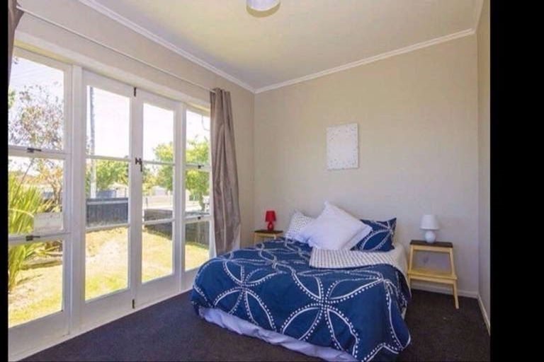 Photo of property in 24 Friedlanders Road, Manurewa, Auckland, 2102