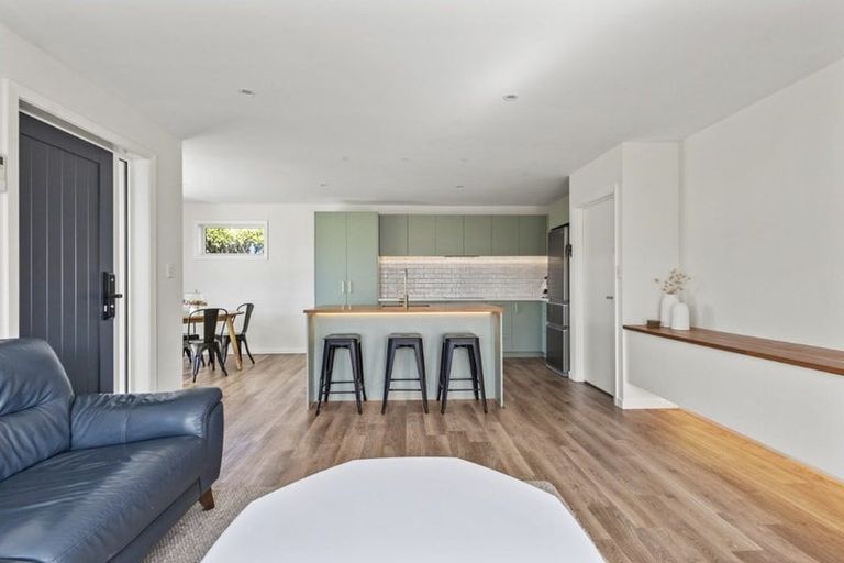 Photo of property in 8 Pahau Place, Cracroft, Christchurch, 8025