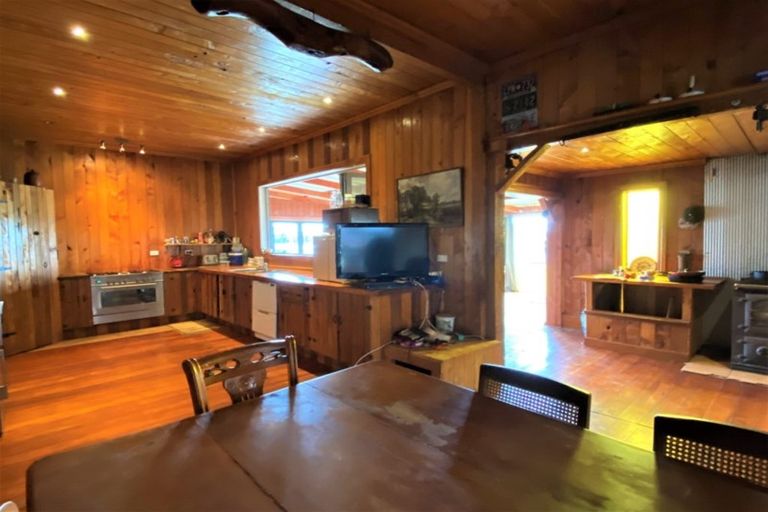 Photo of property in 11 Agnes Street, Te Kopuru, 0391