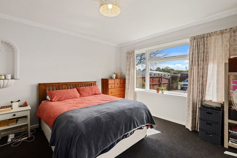 Photo of property in 12 Angela Street, Upper Riccarton, Christchurch, 8041