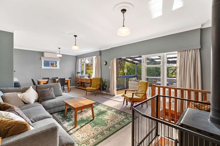 Photo of property in 1 Durie Vale Road, Durie Hill, Whanganui, 4500