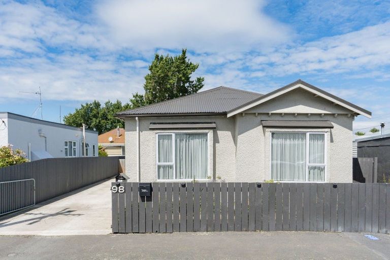Photo of property in 98 Fawcett Street, South Dunedin, Dunedin, 9012
