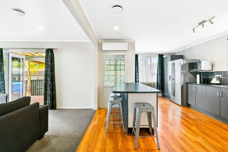 Photo of property in 48 Jillian Drive, Ranui, Auckland, 0612