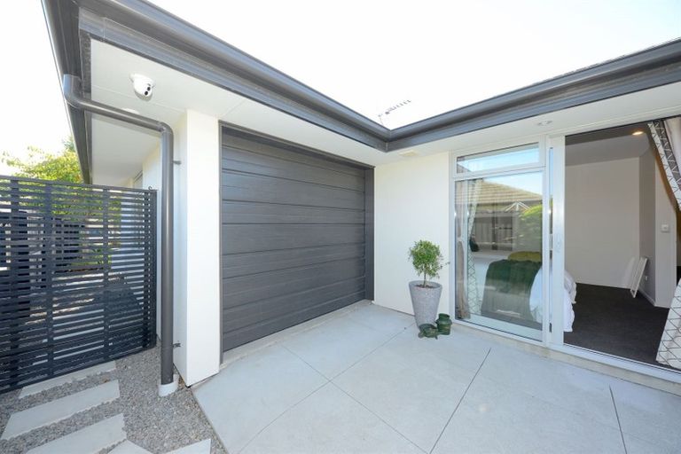 Photo of property in 4 Handley Crescent, Wigram, Christchurch, 8042