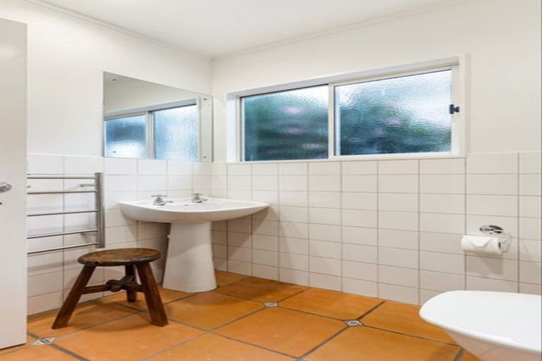 Photo of property in 104a Barrowclough Road, Whangamata, 3620