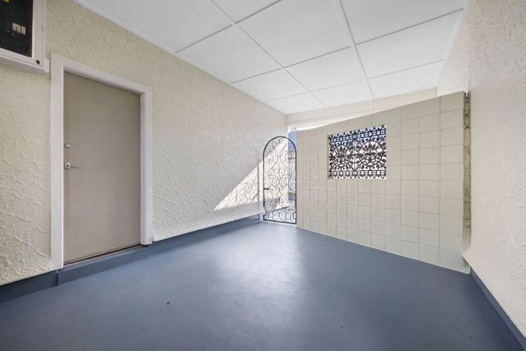 Photo of property in 195 Coronation Avenue, Welbourn, New Plymouth, 4310