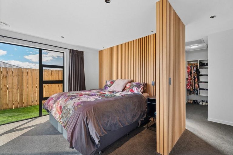 Photo of property in 8 Pounamu Avenue, Albert Town, Wanaka, 9305